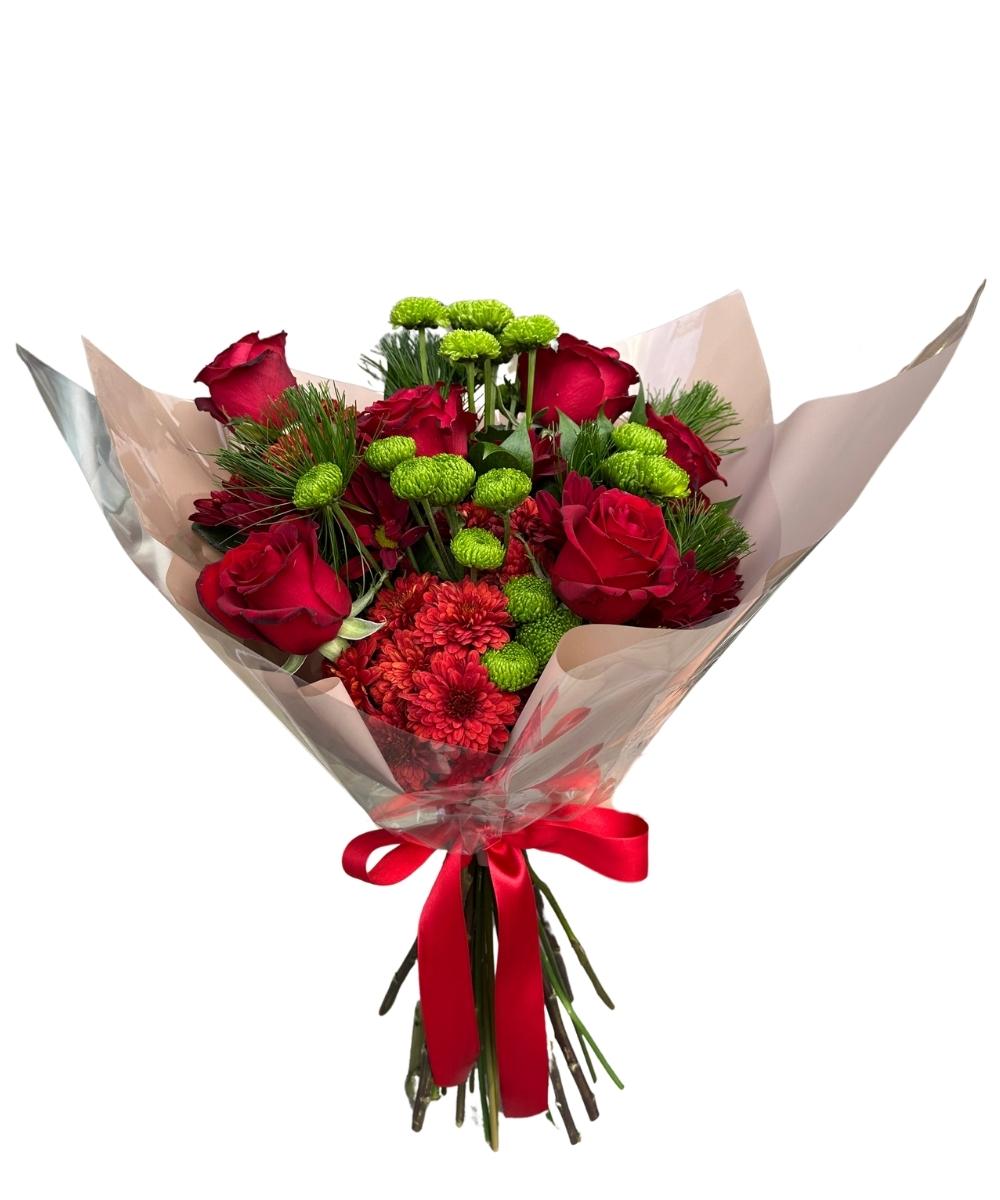 Buquê de 6 Rosas Vermelhas com Flores do Campo em Araruama