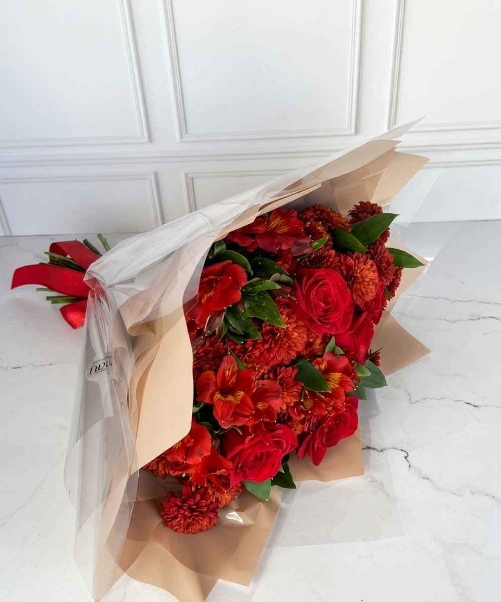 Buquê de rosas vermelhas importadas para presente romântico em Araruama
