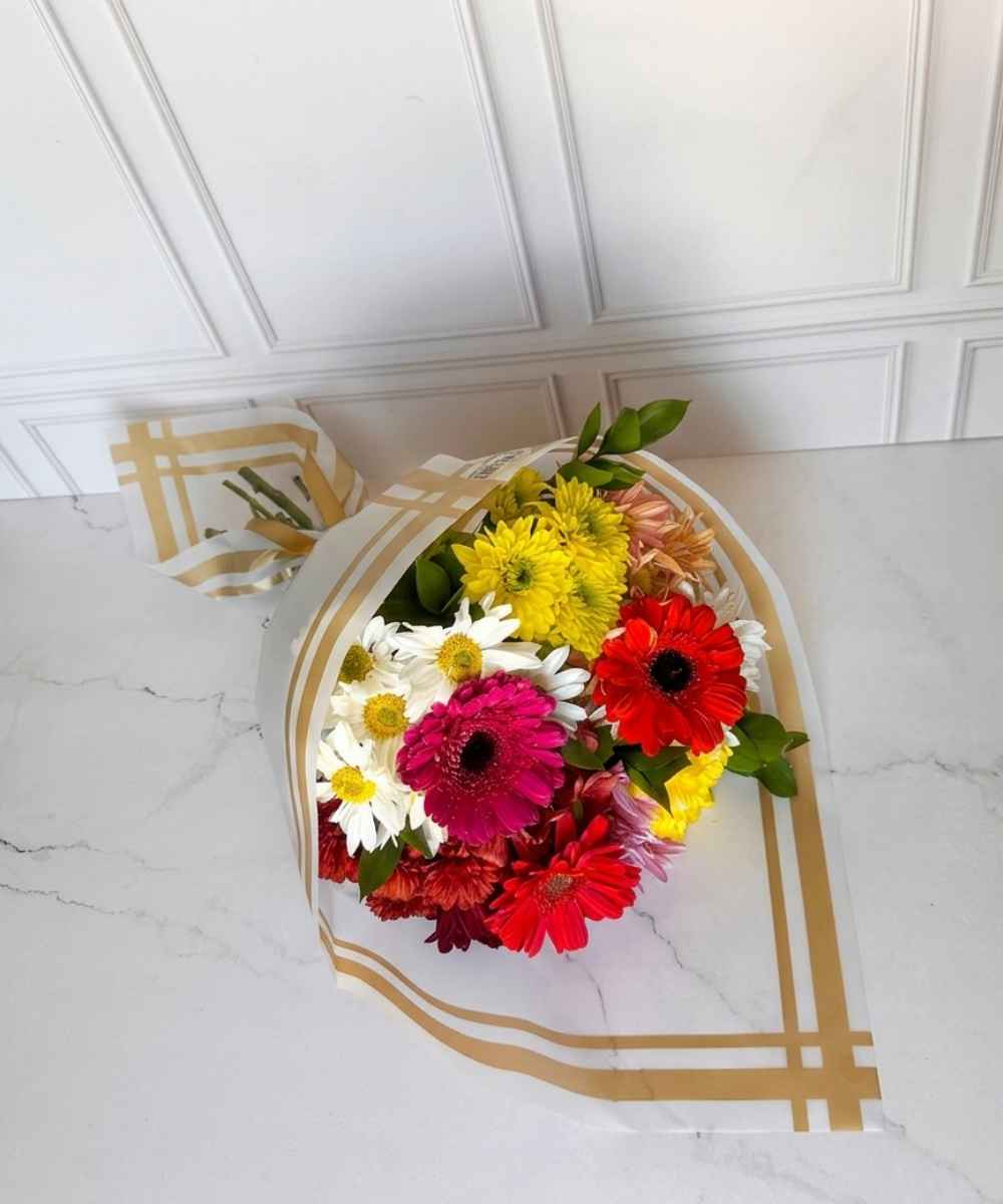Buquê de flores do campo coloridas para presente em Araruama