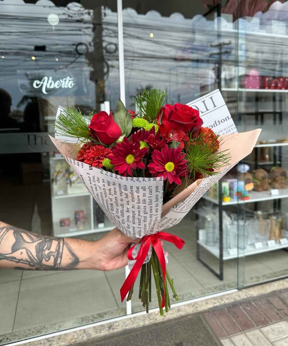 Mini Buquê com Rosas Vermelha