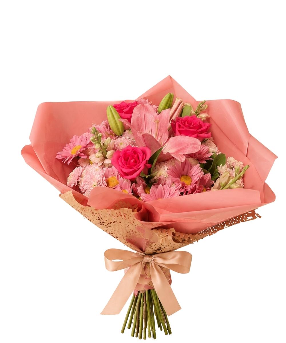 Buquê de lírio rosa com astromélias e flores do campo para presente em Araruama