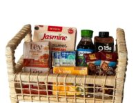 Cesta fitness com alimentos saudáveis para presente em Araruama