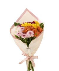 Mini buquê floral com flores do campo para presente em Araruama