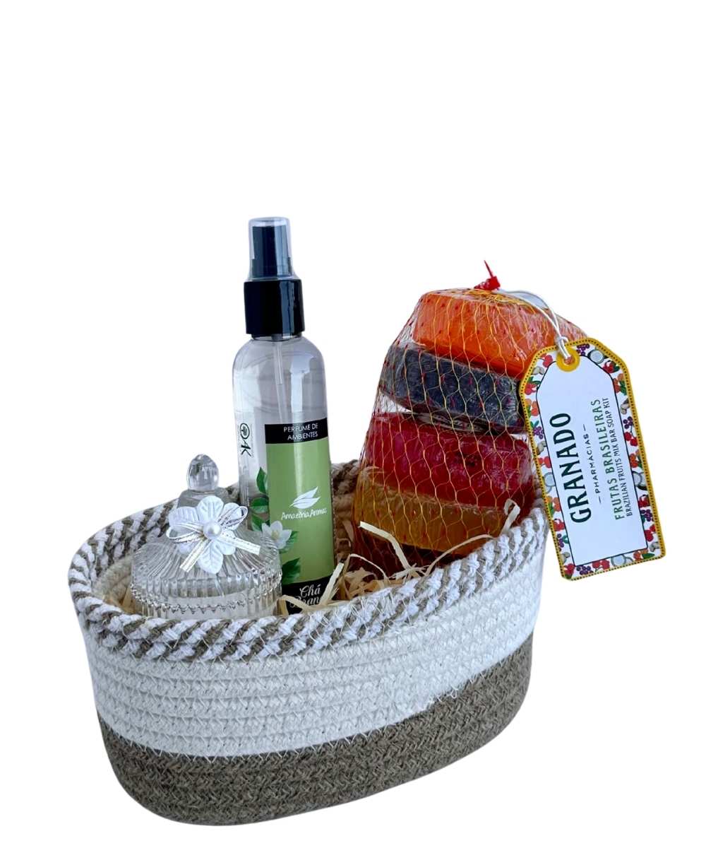 Cesta Serenidade 1 Cesta Serenidade com Granado, vela aromática e itens de autocuidado em Araruama