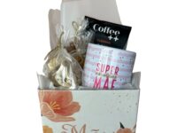 Presente Dia das Mães com café e caneca personalizada em Araruama