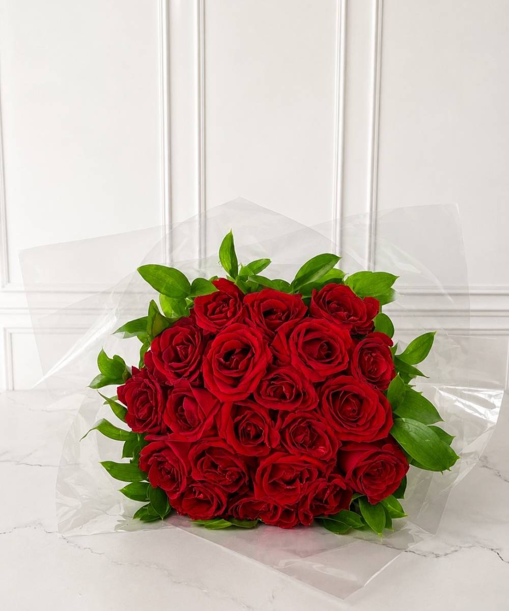 Buquê 20 Rosas Vermelhas Importadas Premium 3 Buquê com 20 rosas vermelhas importadas premium para presente romântico em Araruama