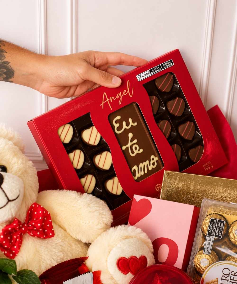 Dia dos Namorados em Araruama | Cestas, Flores e Presentes 26 Cesta Amor Supremo com Ferrero Rocher, Lindt, Cacau Show e pelúcia em Araruama