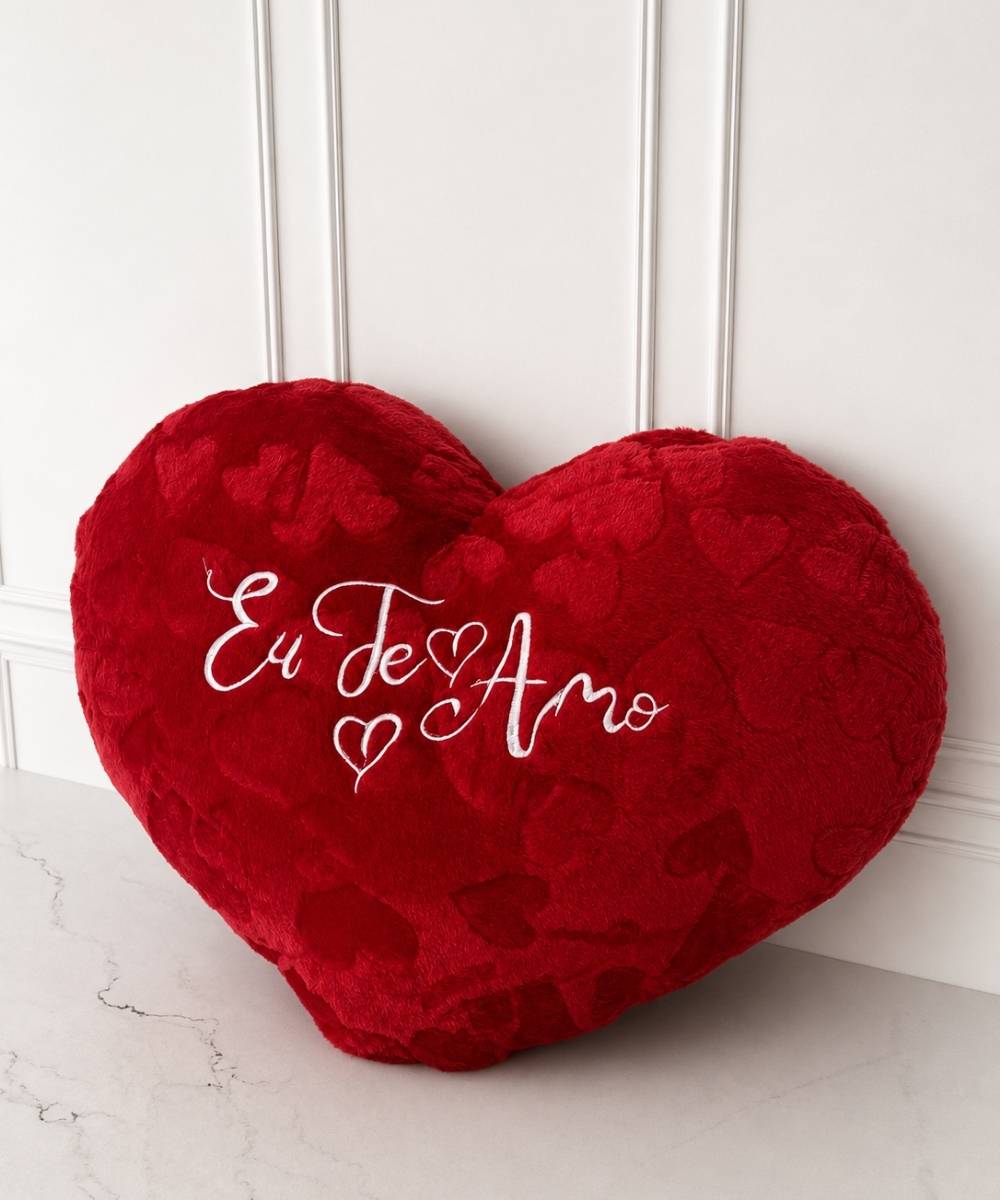 Dia dos Namorados em Araruama | Cestas, Flores e Presentes 84 Coração de pelúcia vermelho 41cm com frase Eu Te Amo para presente romântico em Araruama