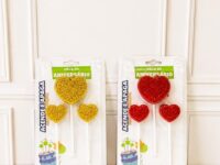 Kit com 3 velas decorativas em formato de coração com glitter para presente