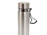 Garrafa térmica 800ml em inox com parede dupla e detalhes em silicone para bebidas quentes e frias em Araruama