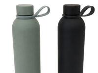 Garrafa térmica 500ml em inox com acabamento em silicone para bebidas quentes e frias em Araruama