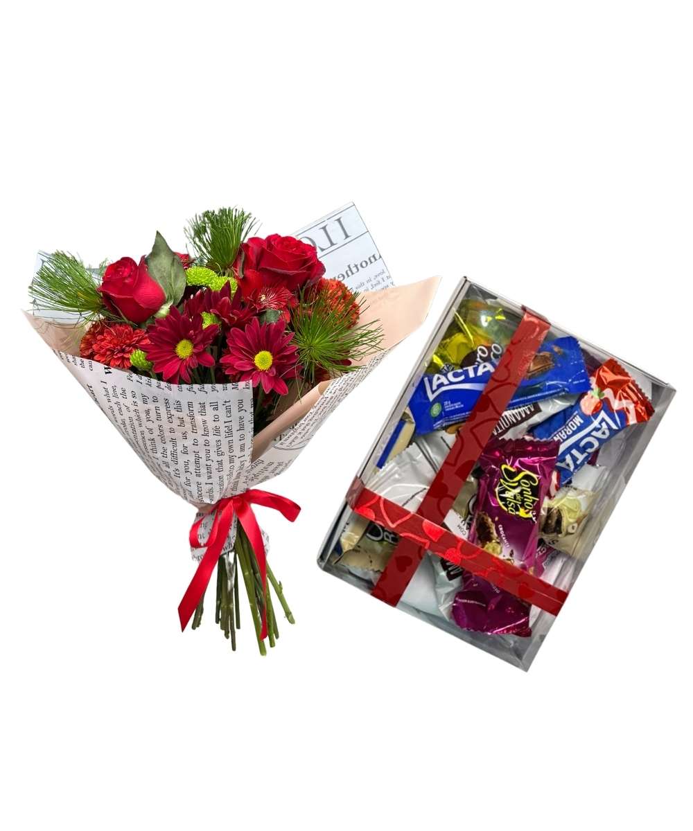 Mini buquê de rosas vermelhas com bombons Lacta em Araruama