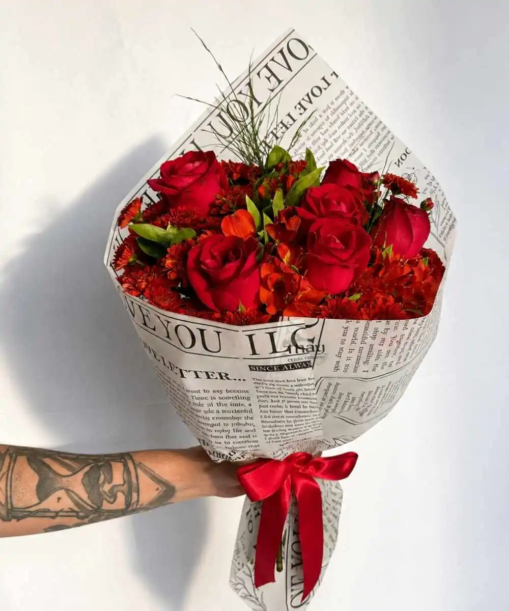 Buquês e Cestas em Araruama | Entrega Rápida - Thay Cestas e Buquês 2 Buquê de rosas vermelhas importadas para presente romântico em Araruama