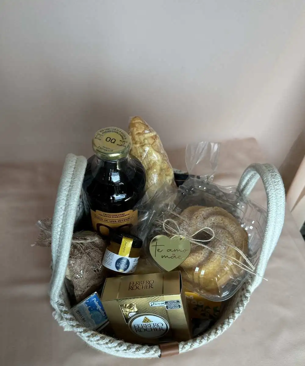 Cesta de café da manhã premium para presente em Araruama