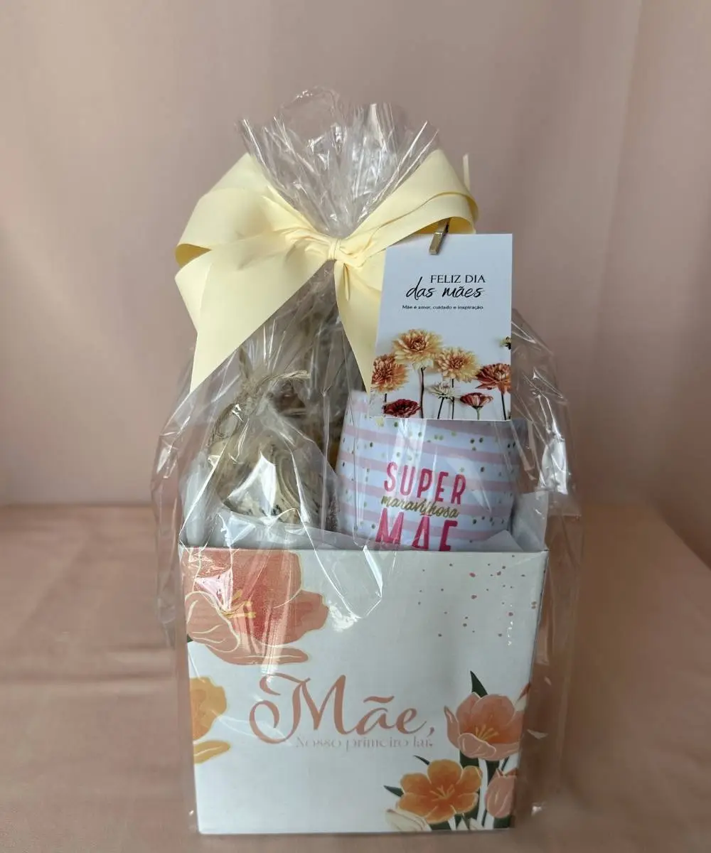 Presente Dia das Mães com café e caneca personalizada em Araruama