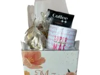 Presente Dia das Mães com café e caneca personalizada em Araruama