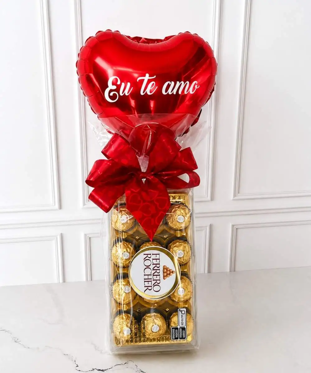 Buquês e Cestas em Araruama | Entrega Rápida - Thay Cestas e Buquês 39 Ferrero Rocher com balão Eu Te Amo para presente romântico em Araruama